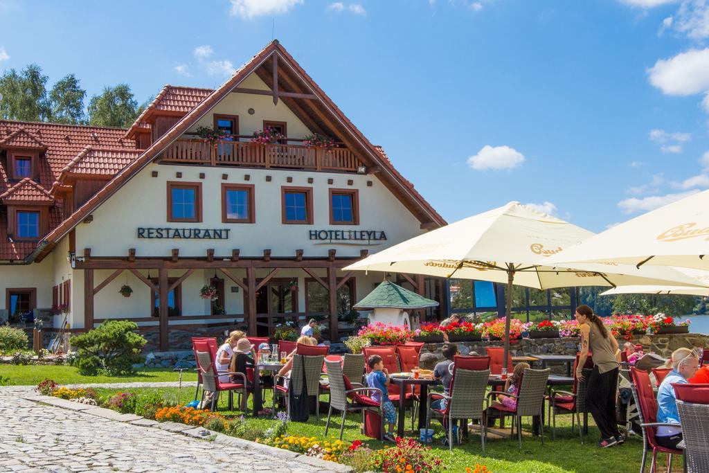 Hotel Leyla Frymburk Exterior photo