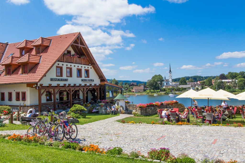 Hotel Leyla Frymburk Exterior photo